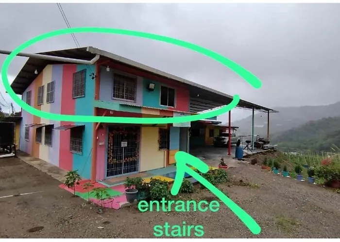 Mak Homestay Upstairs With 5 Bedrooms Kundasang